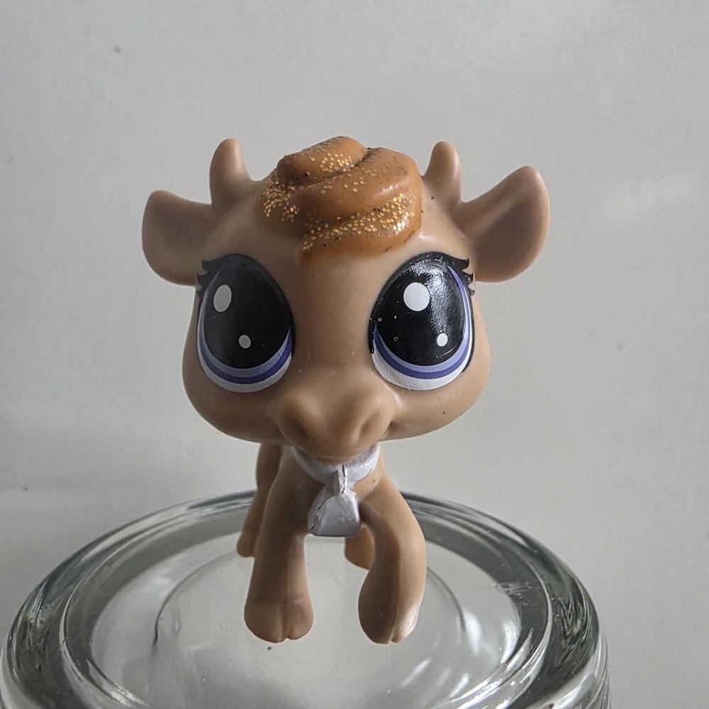 3/$22 Littlest Pet Shop LPS #2-S15 Glisten Cowby Brown Cow With Glitter